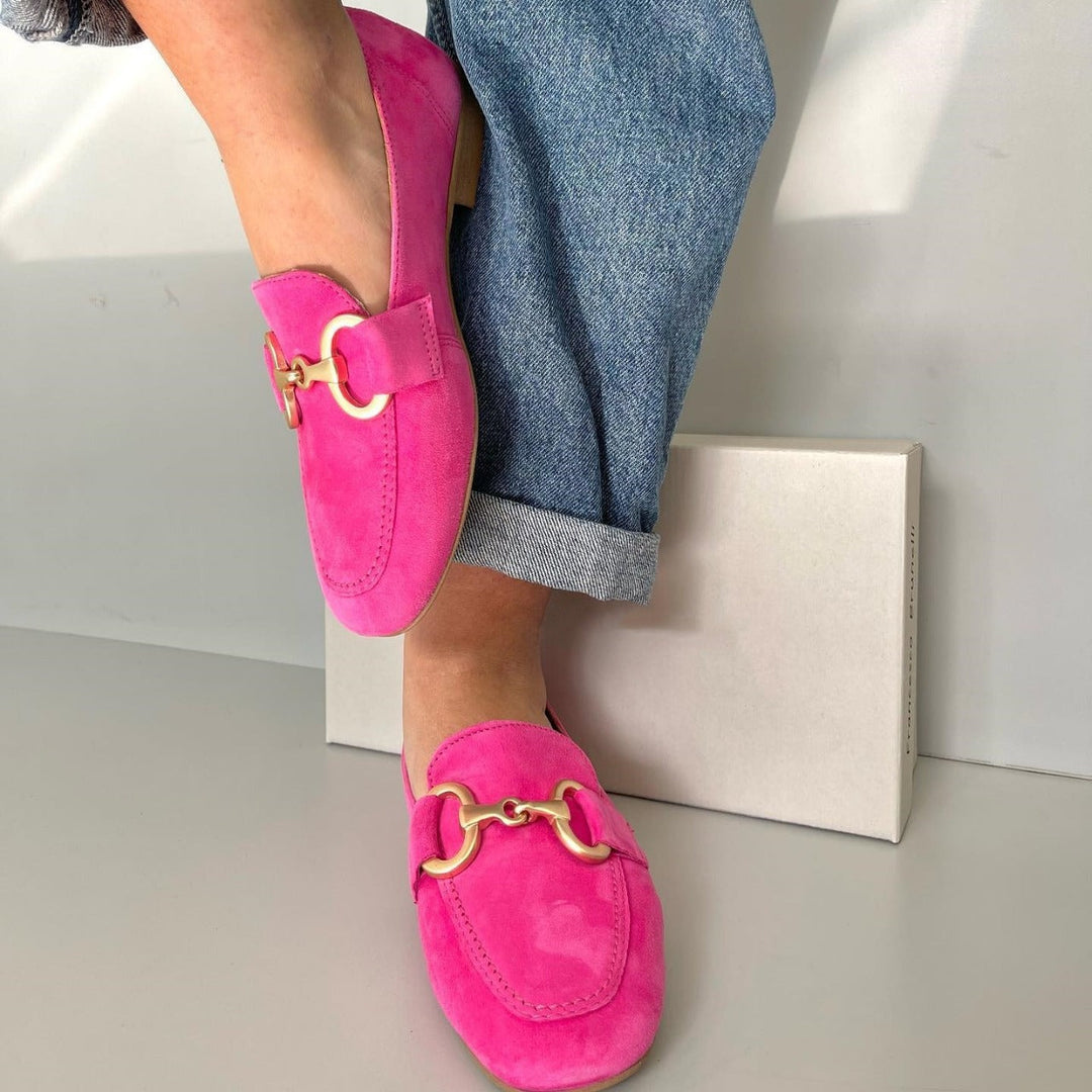 STUDIO | Elegant Loafers with Gold Accents