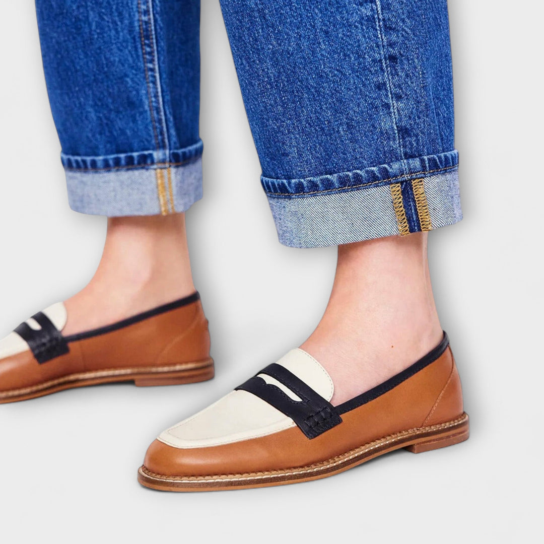 Oceane – Brown Slippers with Round Toe and Colour Block Design
