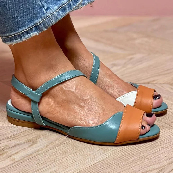 Northline Studio | Color-Blocked Sandals