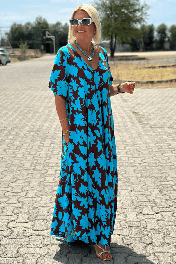 Leviana™ | Elegant Flattering Dress with Subtle Tummy Detail