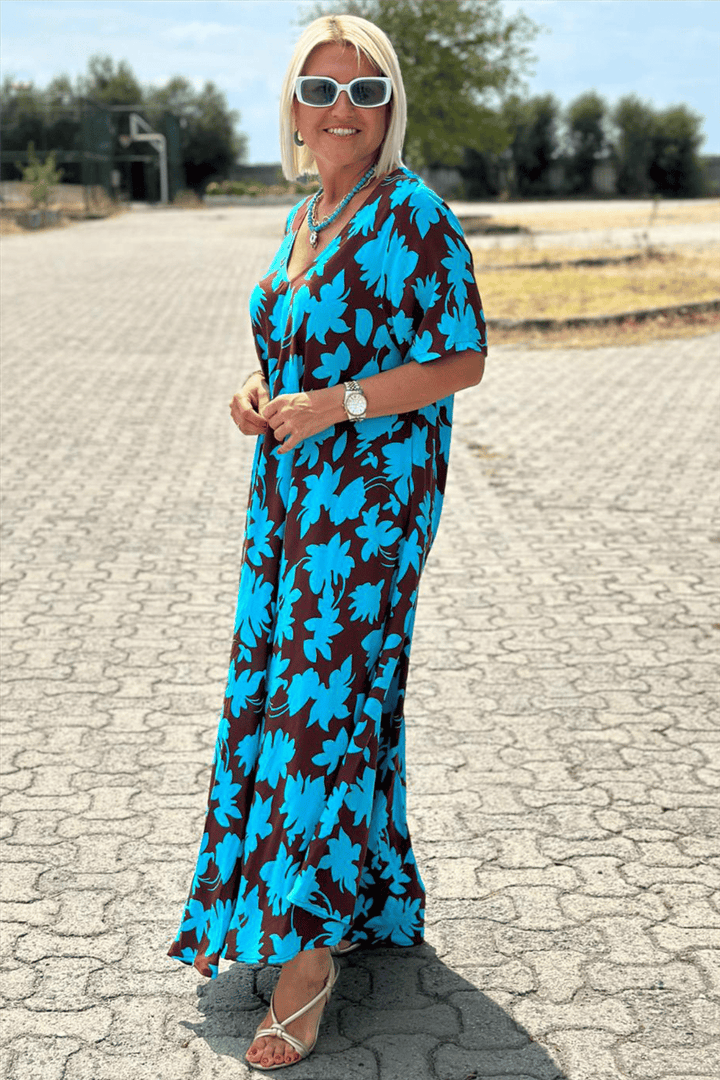 Leviana™ | Elegant Flattering Dress with Subtle Tummy Detail