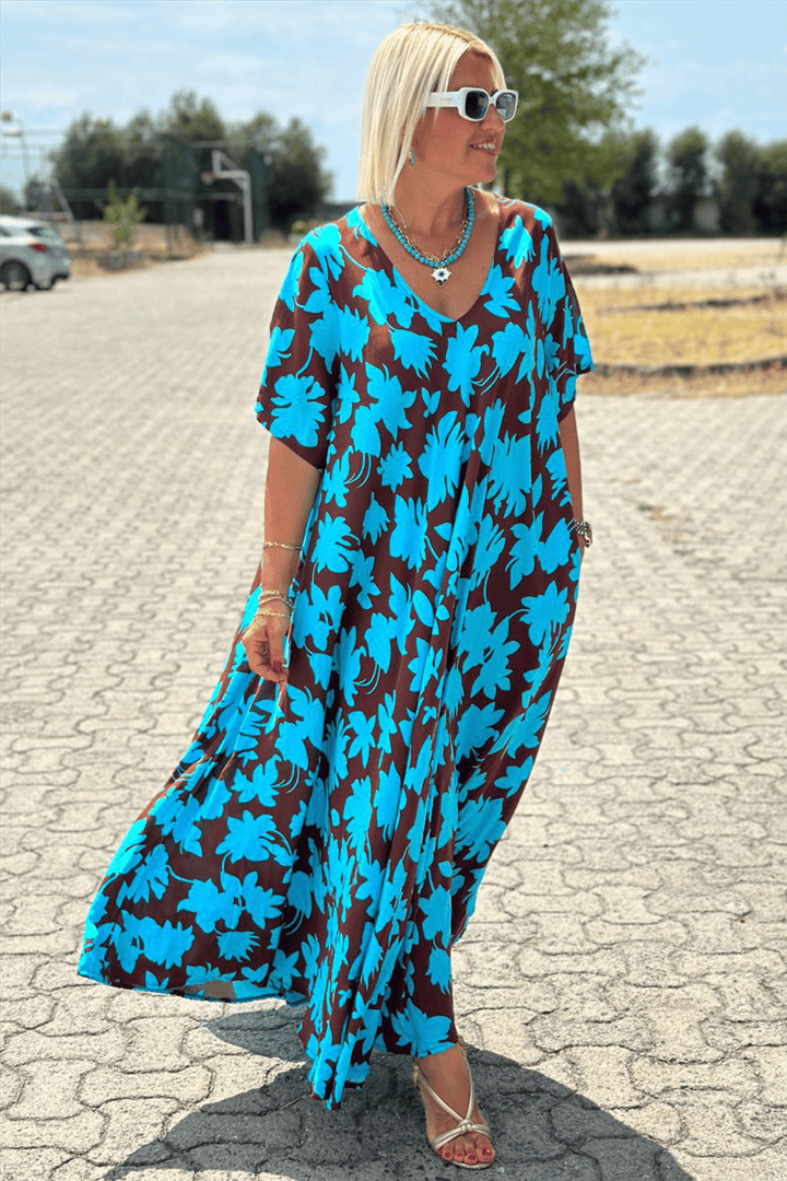 Leviana™ | Elegant Flattering Dress with Subtle Tummy Detail