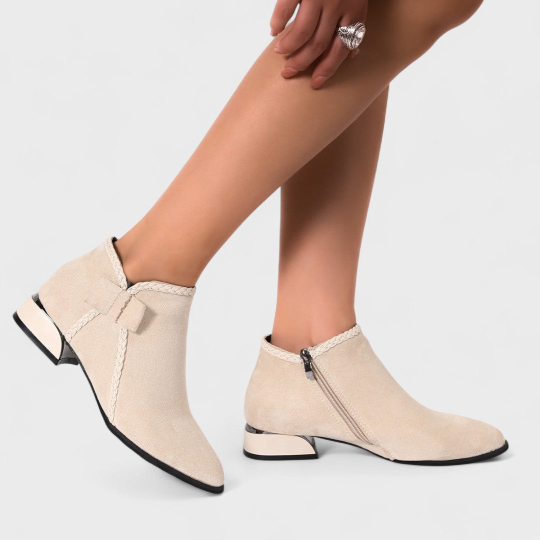 Viva | Knit Boots