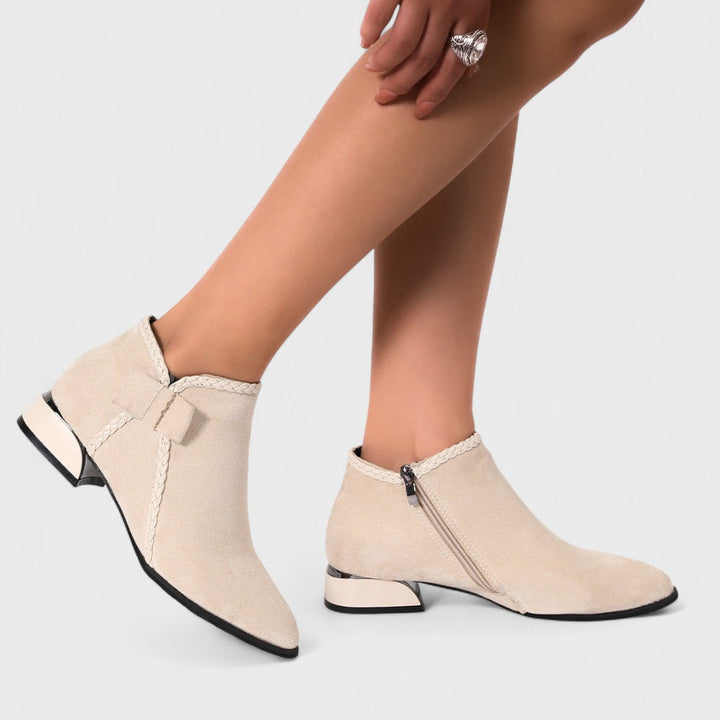 Viva | Knit Boots
