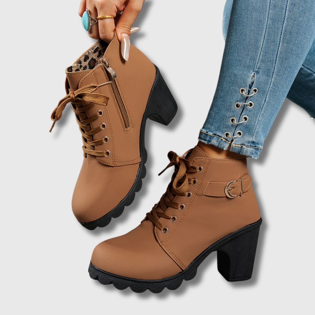 Peggy | Classic Boots