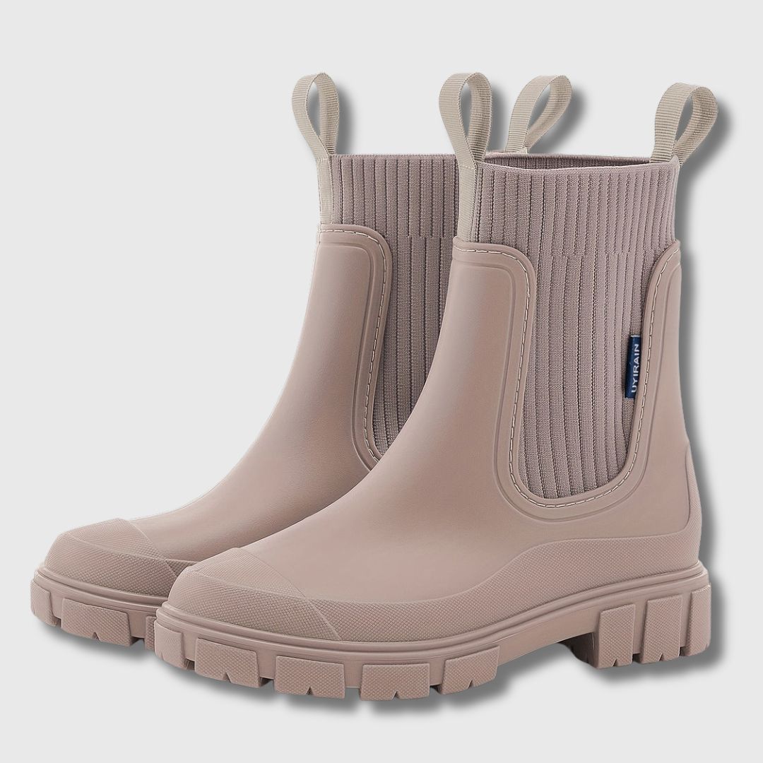 Biddy | Classic Chic Boots