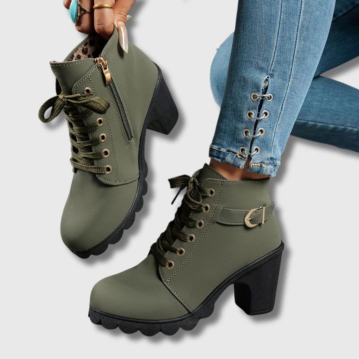 Peggy | Classic Boots