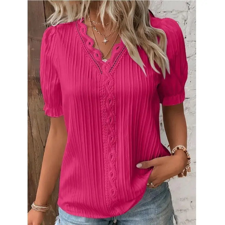 Yrsa™ | Scalloped V-Neck Sweater