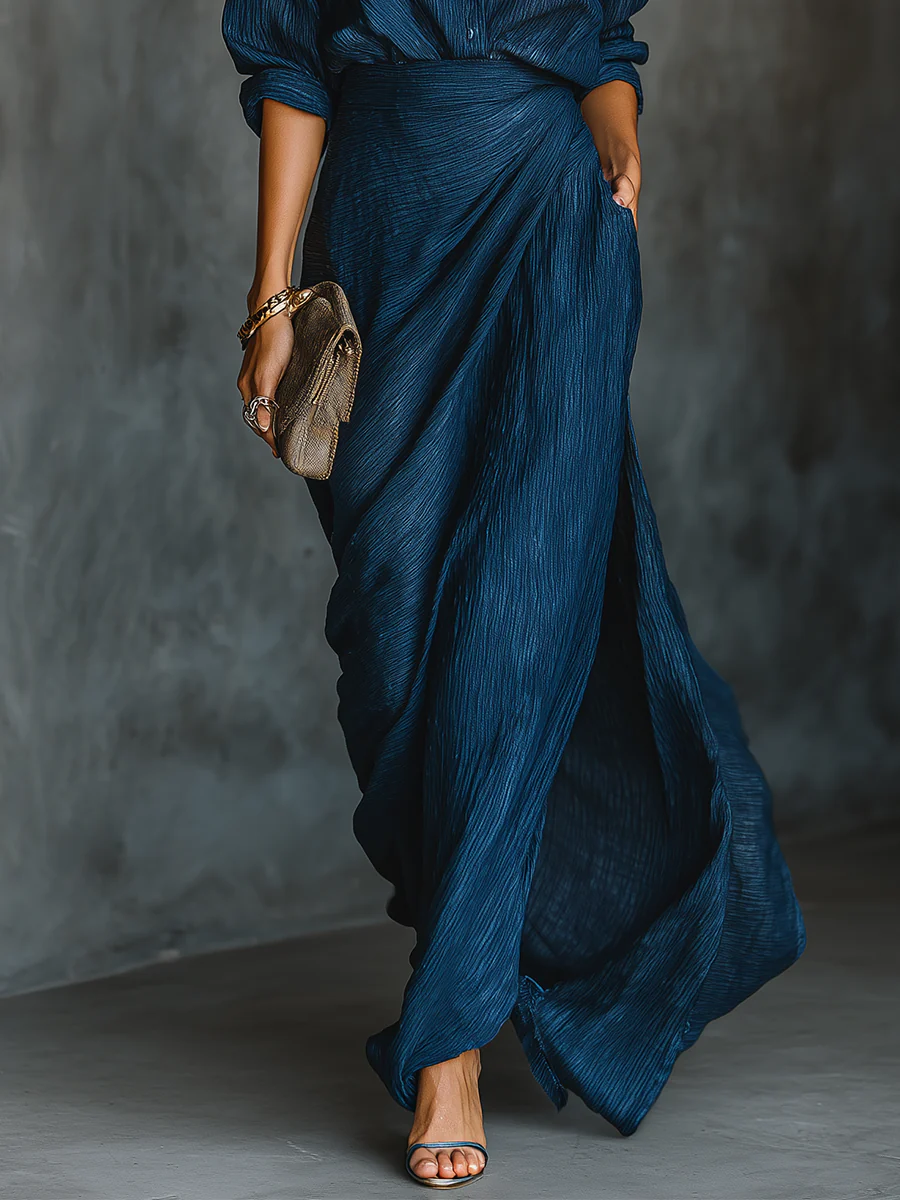 Valeria | Elegant Set of Blouse and Long Skirt Made from a Cotton and Linen Blend in Dark Blue