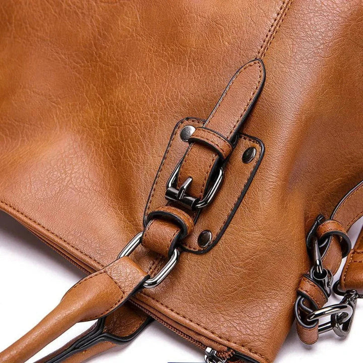 Sienna | Elegant Shoulder Bag Graceful Attraction
