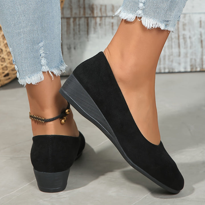 Éliane™ – Comfortable wedge-heeled ballerinas
