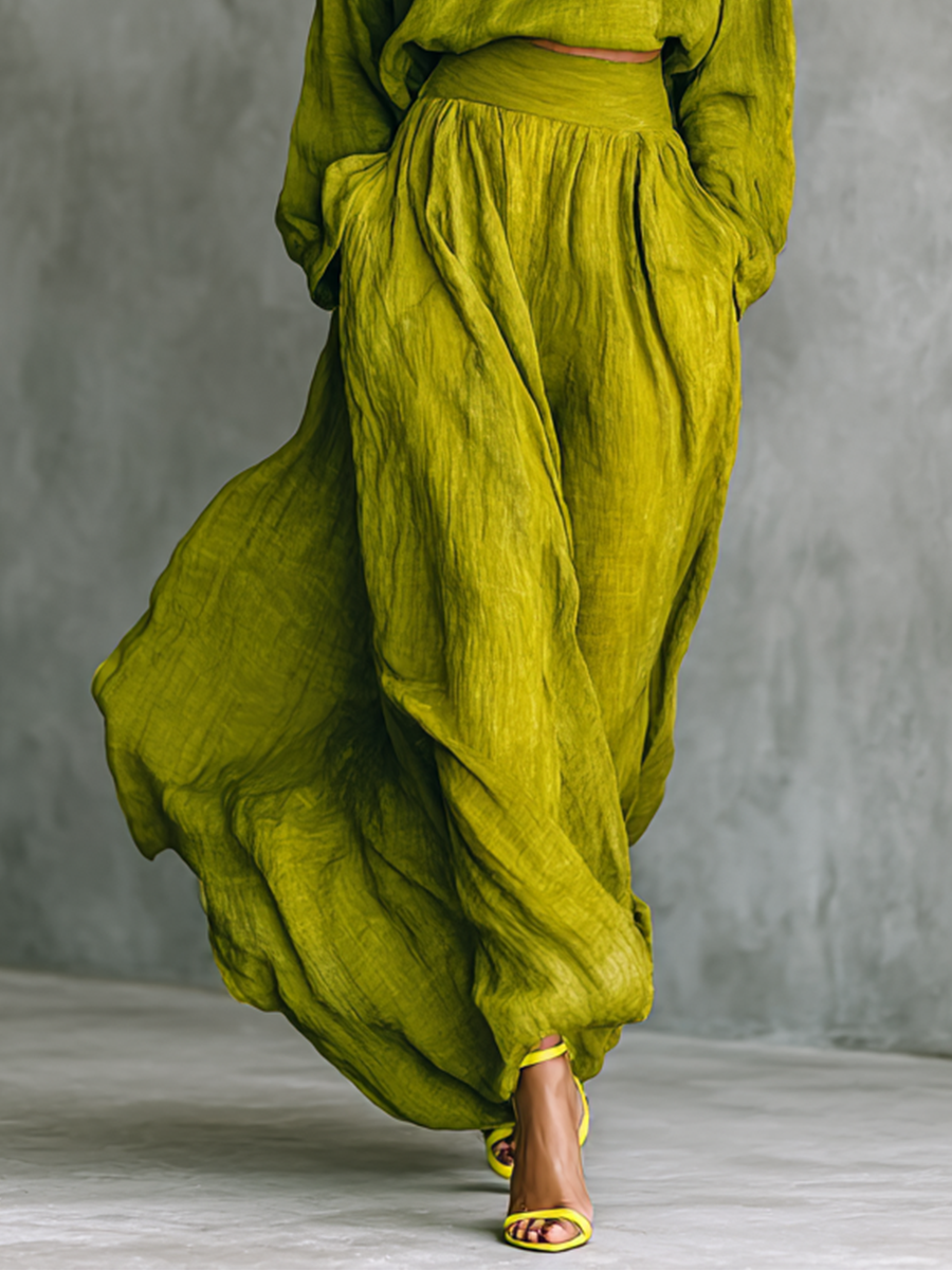 Pilar | Women's Suit in Green Made from a Cotton-Linen Blend