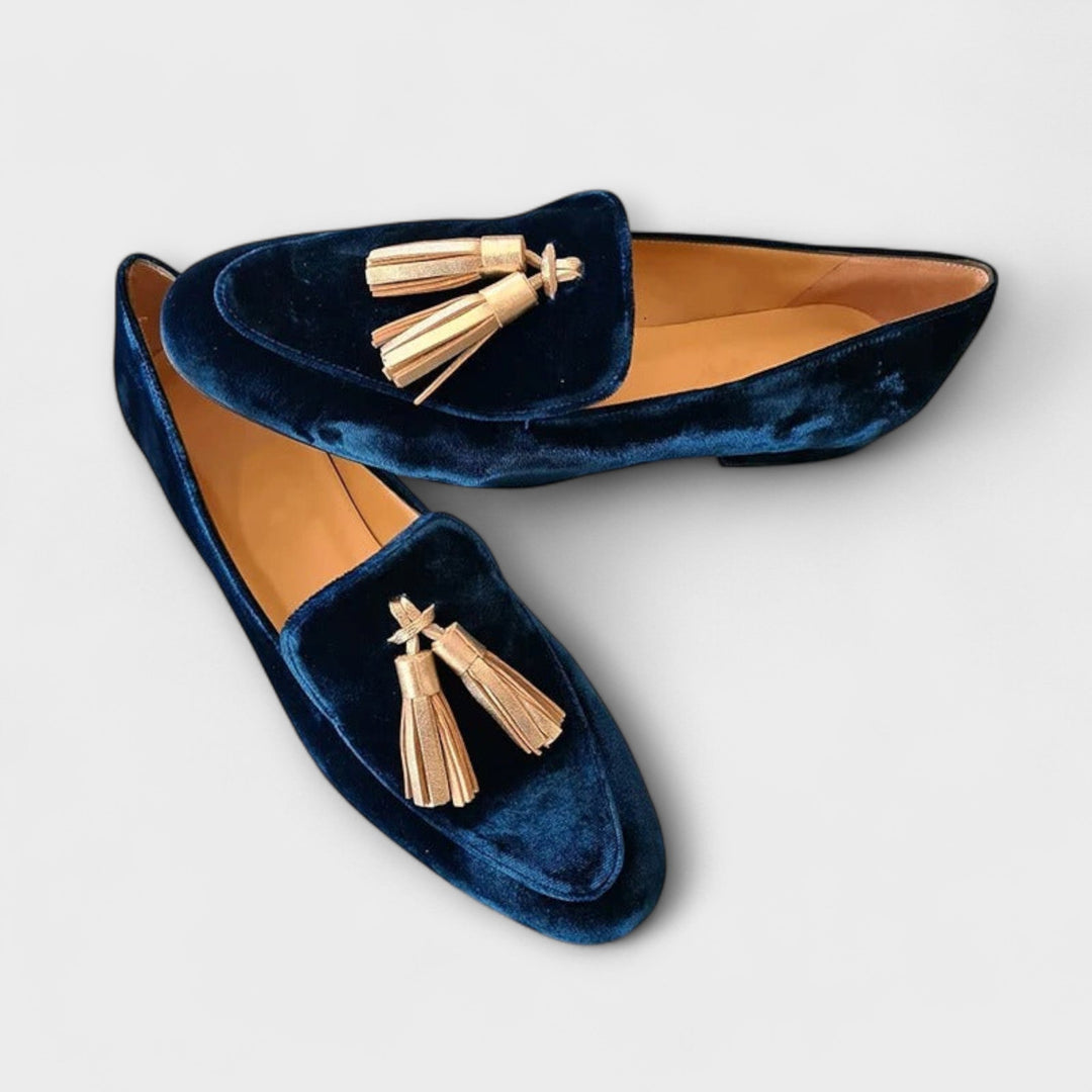 Quinnlyn – Vintage-inspired Loafers with Fringing