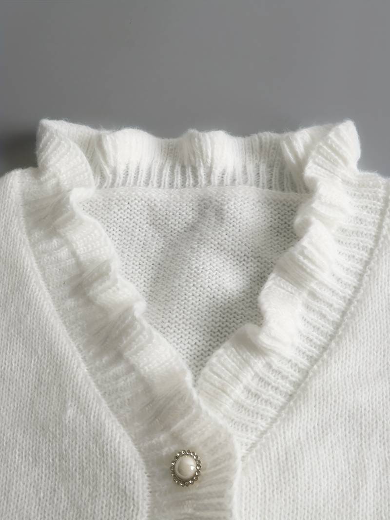 Gisèl™ | Elegant Embrace Sweater
