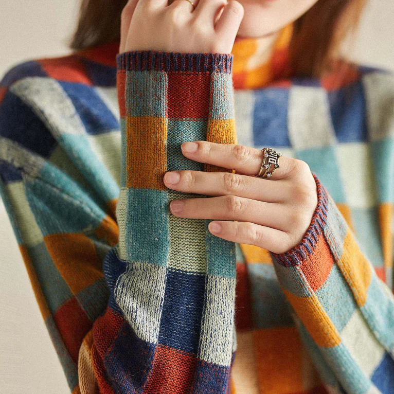 Élise™ | Soft Cashmere Turtleneck Sweater