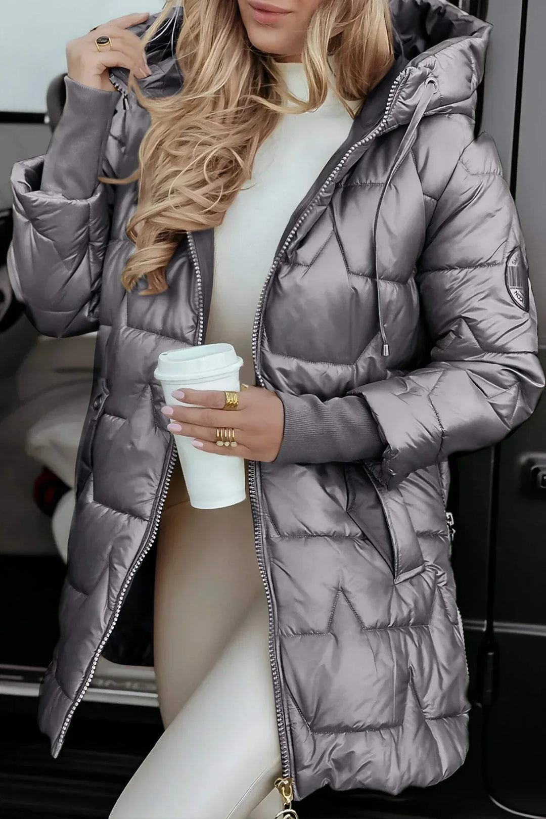 Savrani™ | Elegant Winter Coat with Hood and Padding