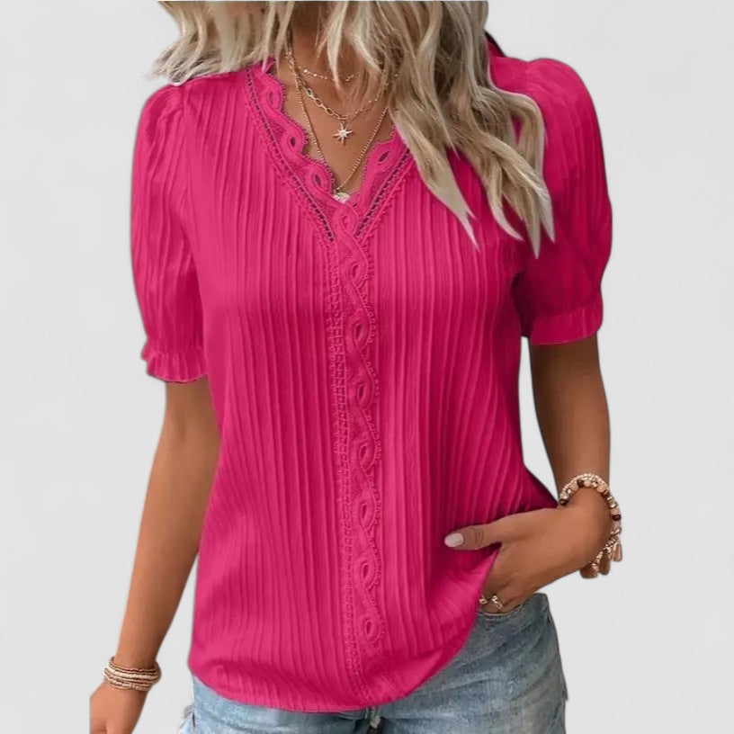 Yrsa™ | Scalloped V-Neck Sweater